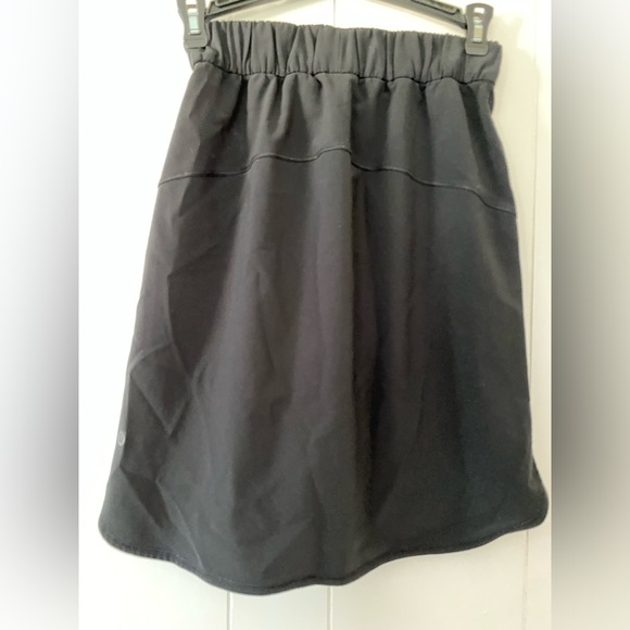 Lululemon Black Skirt Size 2 - Picture 2 of 5